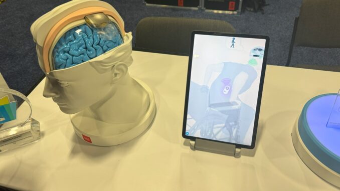 Clinatec shows brain-computer neural interface